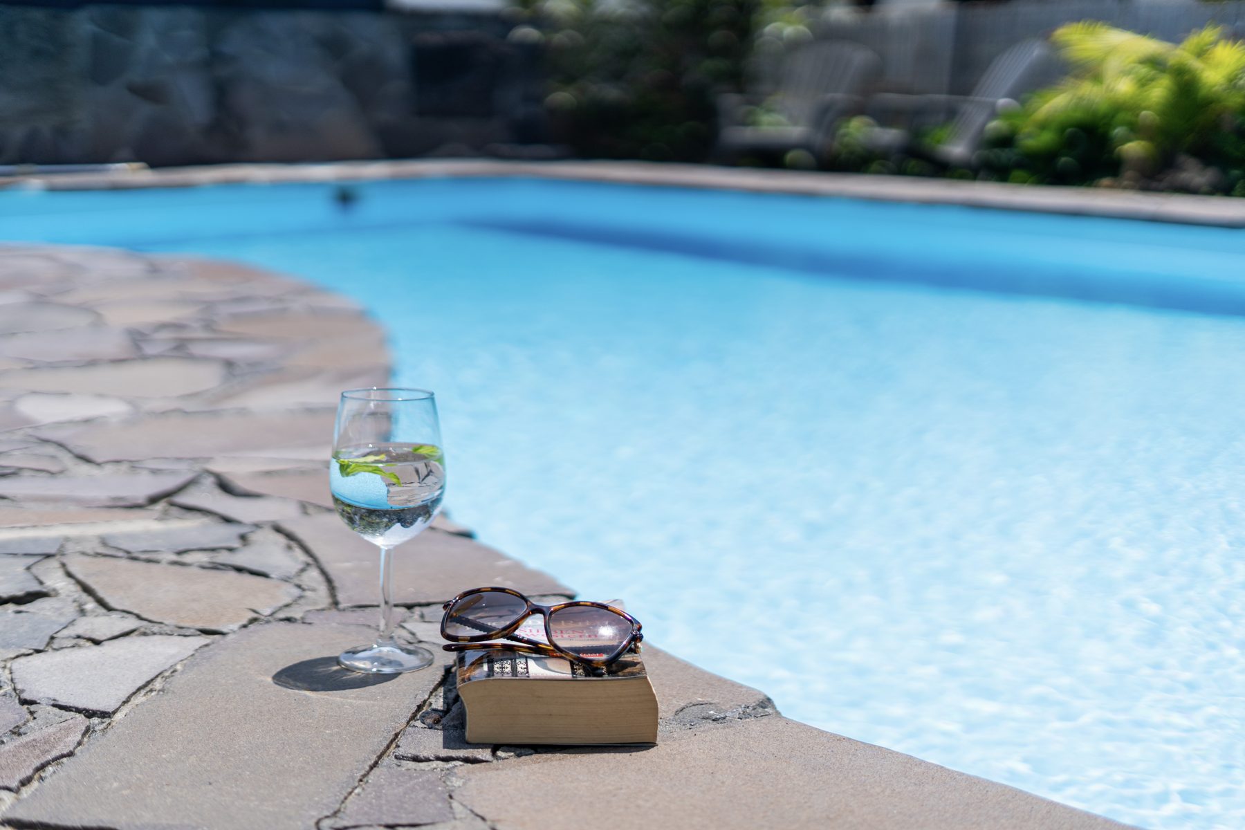 A garden with a pool in it, not a hotel with a garden.